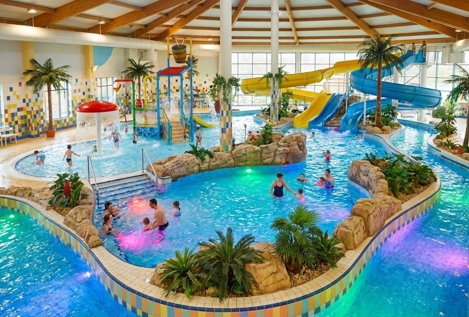 Mycond MSHAC борба с влагата в търговските басейни и избор на мощност