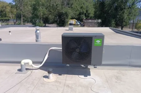 Монтаж на вила с термопомпи Mycond Split серия BeeHeat