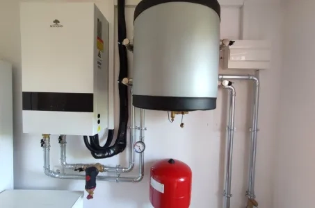 Вила с термопомпи Mycond Split BeeHeat MHS-N14BH/MHS-U14BH