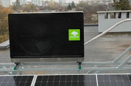 Търговска инсталация на покрив с Mycond BeeSmart термопомпа